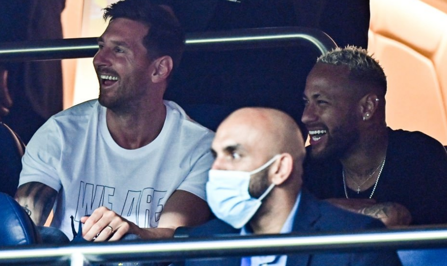 高强度的打 高强度的打